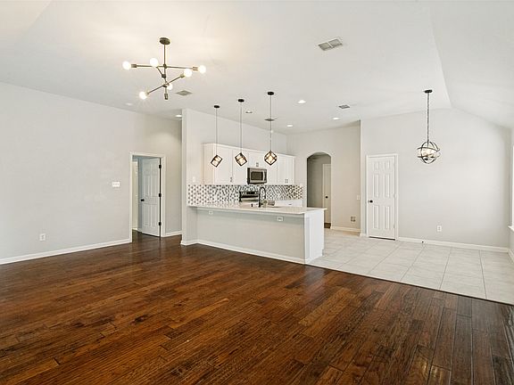 2nd image of 429 Angler Dr