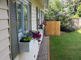 10146 32nd Pl SW, Seattle, WA 98146