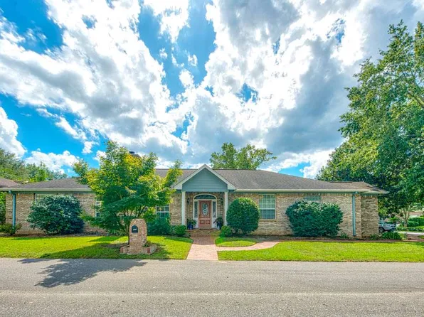 3315 Piping Rock, Tallahassee, FL 32309