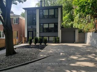 218 Wheeler Ave #1, Toronto, ON M4L3V6
