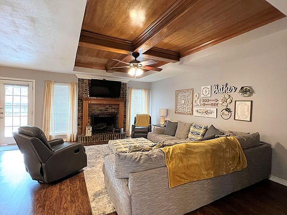5th image of 5509 Winwood Dr