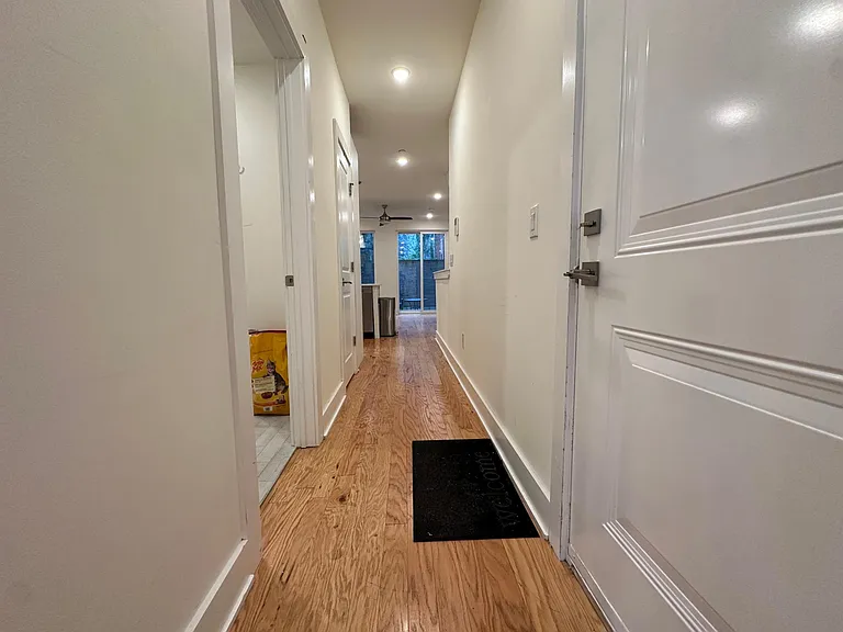 1704 N Marshall St #1 — Photo 6