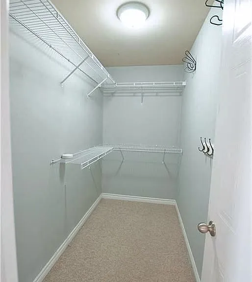 1918 Gough Ave — Photo 19