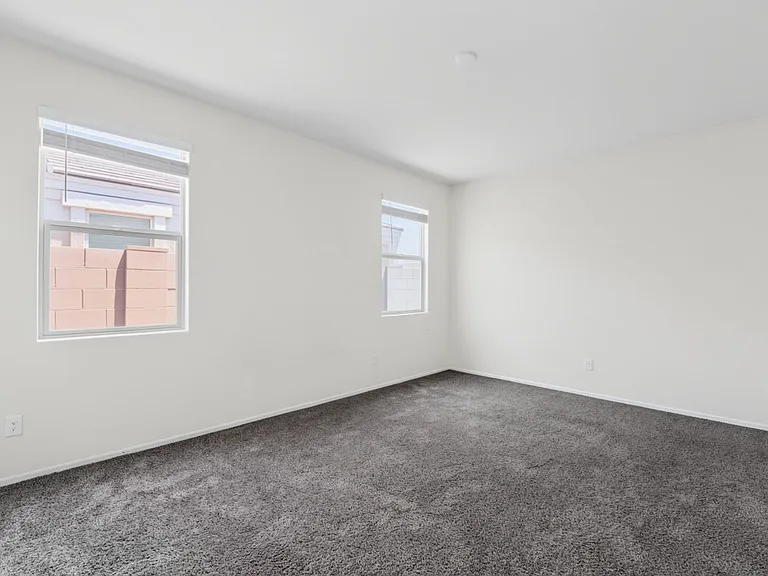 30915 W Amelia Ave — Photo 21