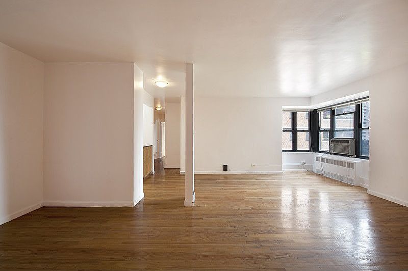 1st image of 210 E Broadway APT H806