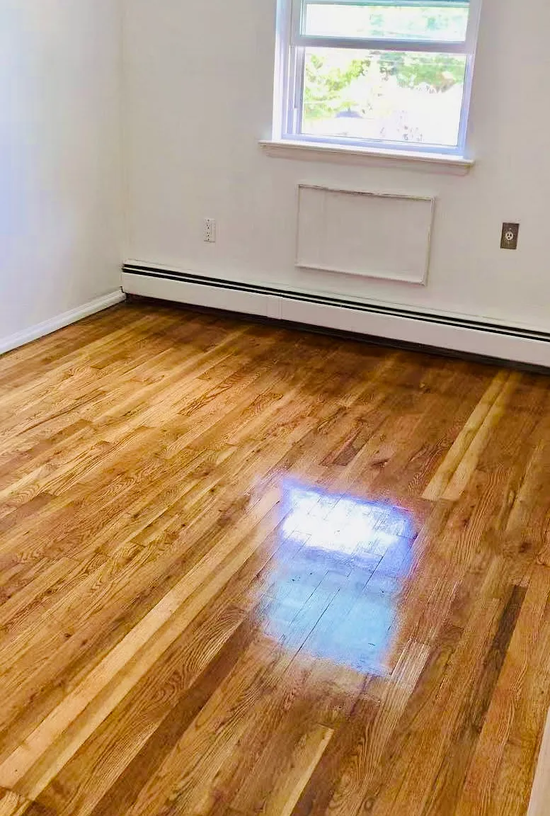 3 bed, 1100 sqft, $2,600 — Photo 2