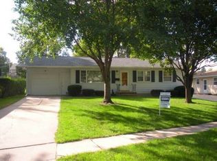2518 Mallory St SW, Cedar Rapids, IA 52404