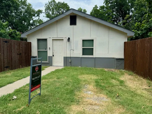 1903 Shawnee St #B, Denton, TX 76209