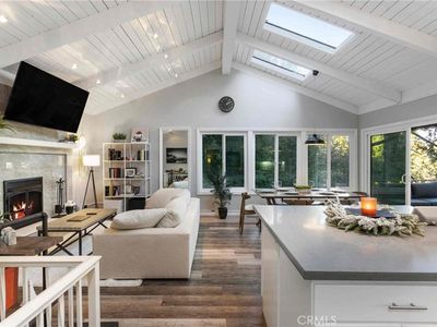 24649 Valle Dr, Crestline, CA, 92325