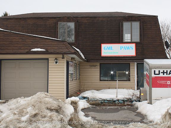 2nd image of 11 Old Portage Rd