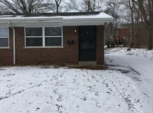 719 George St APT D, Belleville, IL 62220