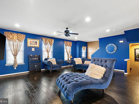 4th image of 532 Equinox Dr