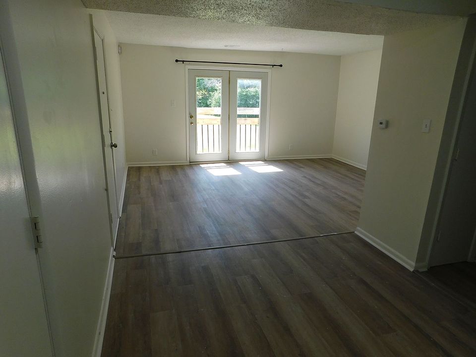 1st image of 1920 W Towanda Ave APT 16