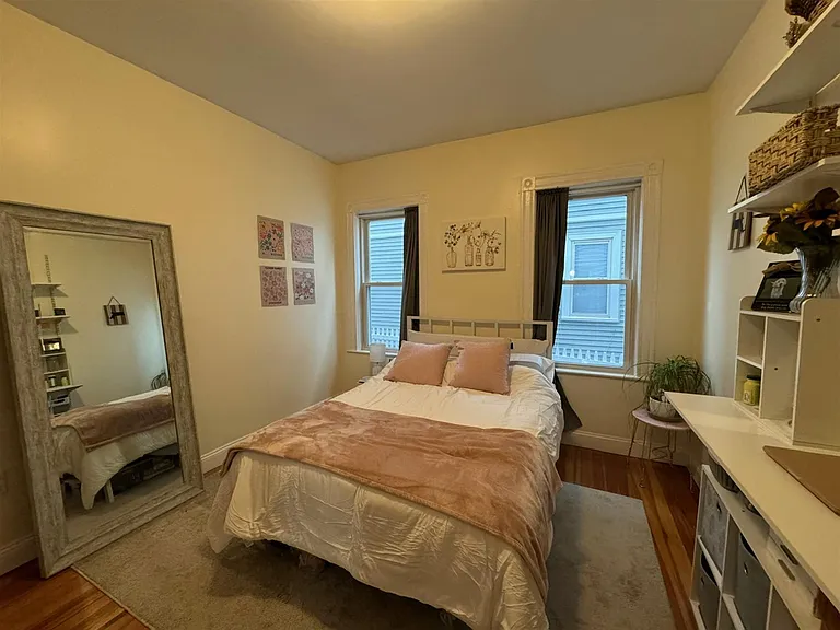 39 Belknap St #1 — Photo 15
