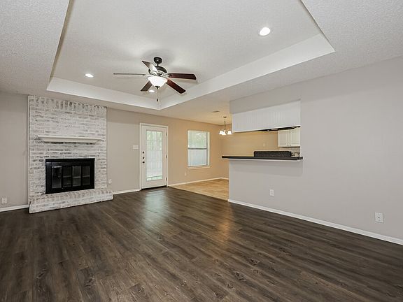 3rd image of 8540 Whitney Dr