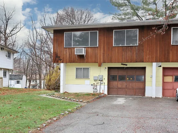 34 Phyllis Drive, Pomona, NY 10970