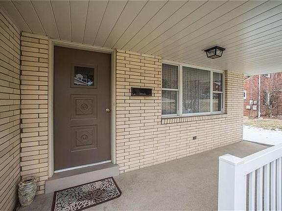 Enjoy time outside on your fantastic front porch!