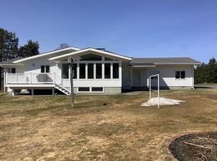 196 Academy St, Presque Isle, ME 04769