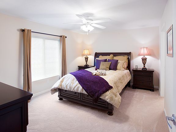Large master bedroom with on-suite walk-in closet and full b