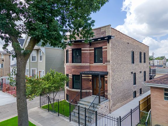 2nd image of 2114 N Kildare Ave