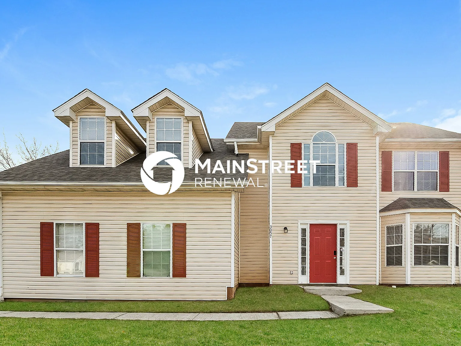 3057 N Oak Ct — Photo 1