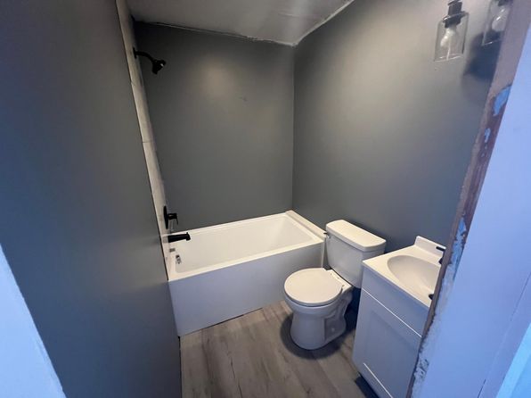 (undisclosed Address)