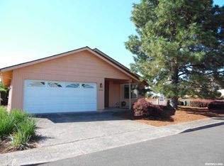 3064 Oakcrest Dr NW, Salem, OR 97304