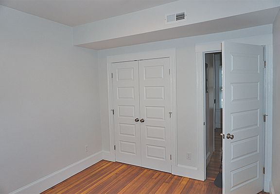 5th image of 17 Ashland St #4