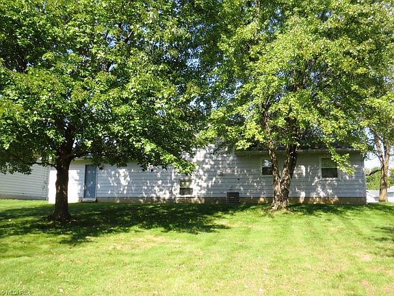 5th image of 205 Waggaman Cir