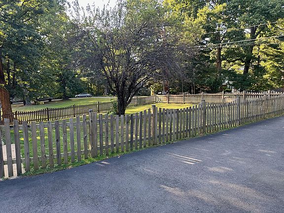 4th image of 4500 Village Dr