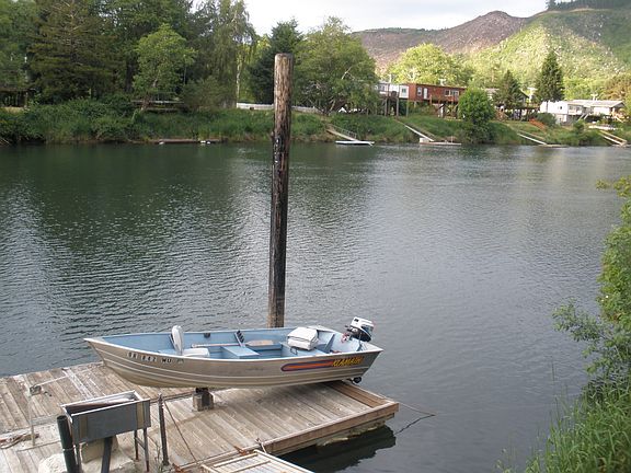 2nd image of 8096 S Siletz River Dr