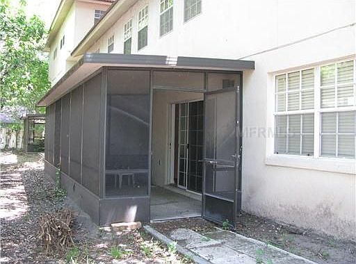 2nd image of 611 E Amelia St APT 2