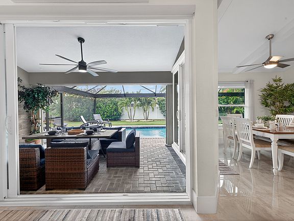 5th image of 5422 Agualinda Blvd