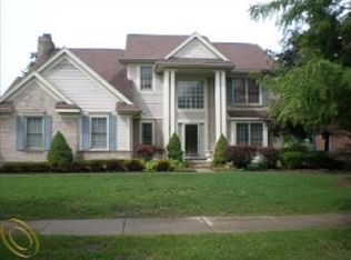 857 Mystic Ct, Canton, MI 48187