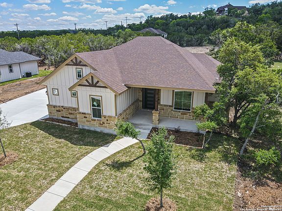 3rd image of 405 Eagle Ln
