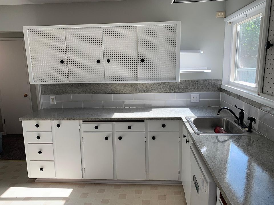 1st image of 512 Mitchell Ave #514