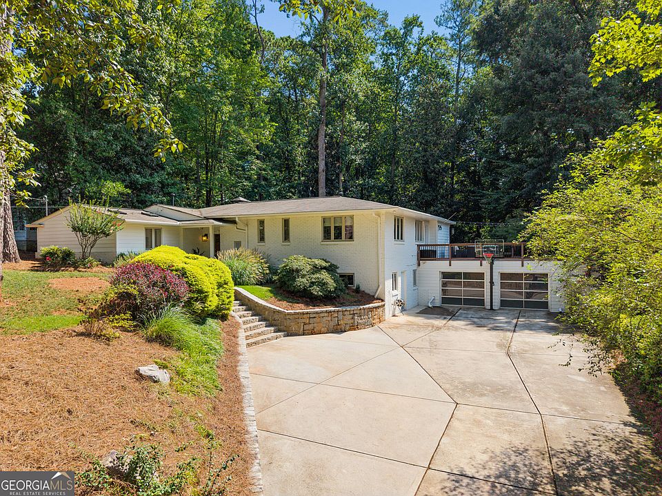 1st image of 4091 Peachtree Dunwoody Rd NE