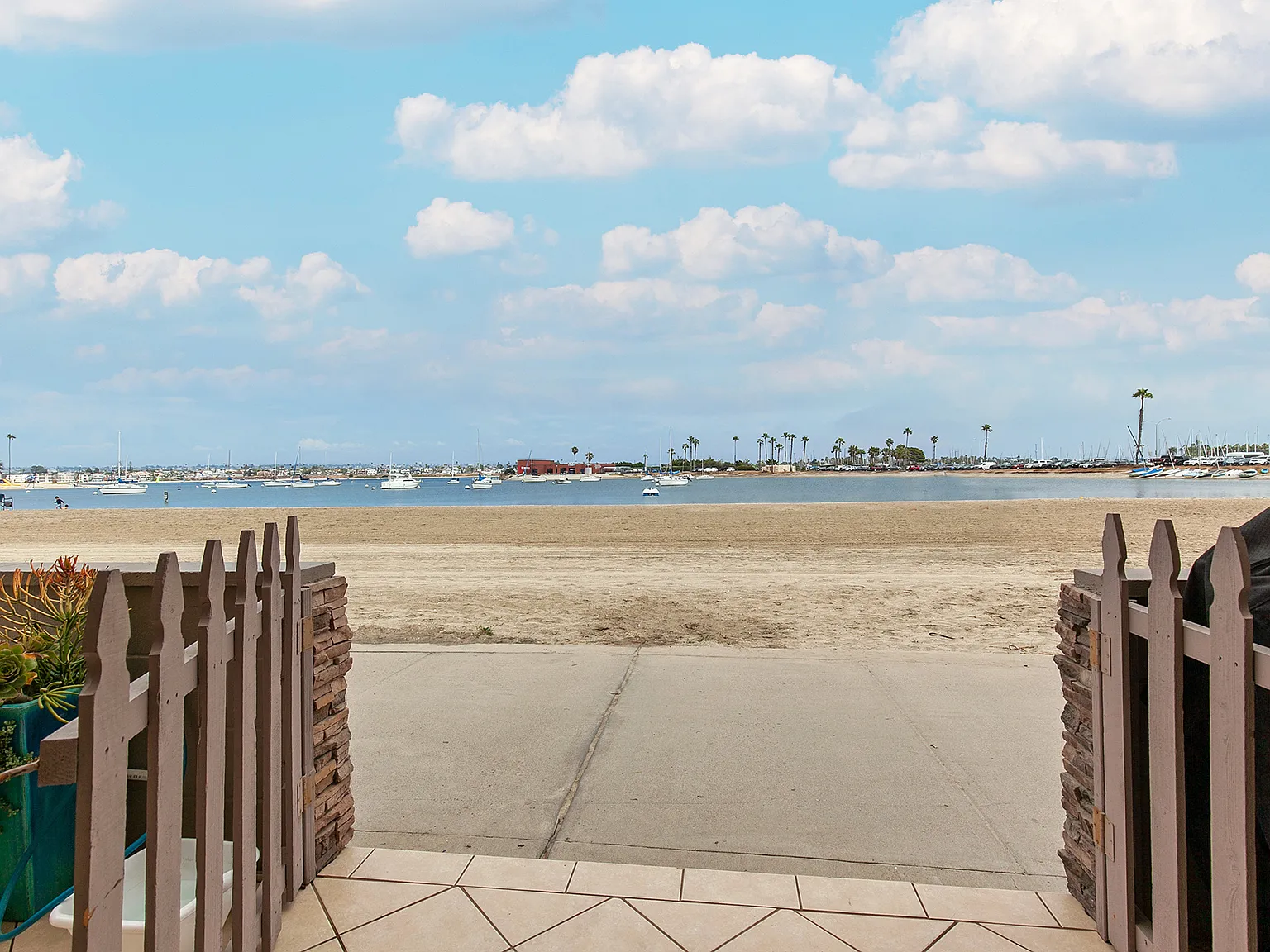3550 Bayside Walk — Photo 3