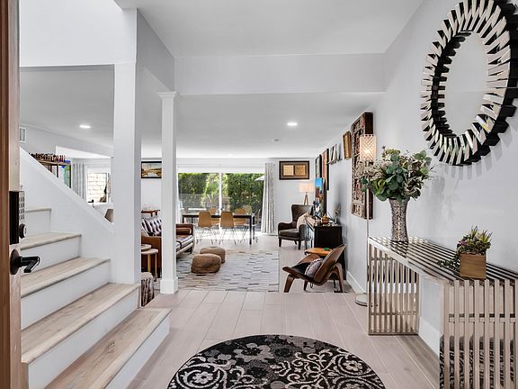 2nd image of 35560 Paseo Circulo
