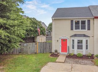 536 Peregrine St, Virginia Beach, VA 23462