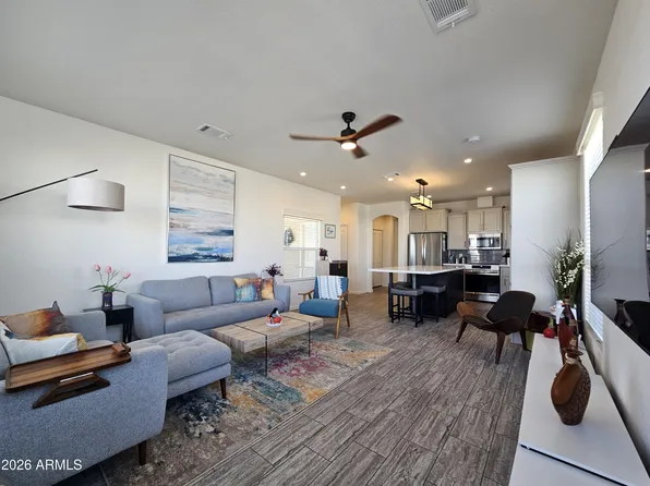 650 N Hawes Road #3331, Mesa, AZ 85207