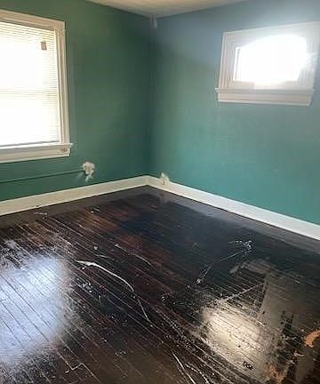 5th image of 1341 Phillips Ave