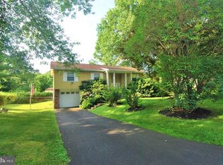 159 Woodland Dr, New Britain, PA 18901