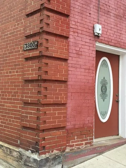 3800 Butler St APT 1A photo 1