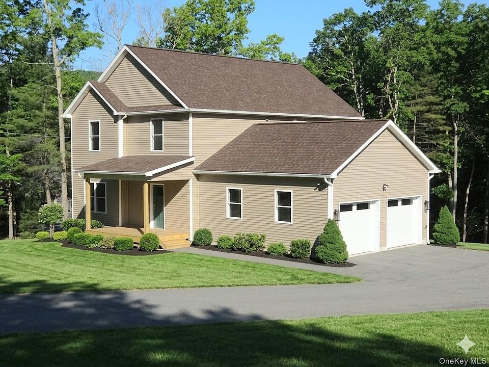 1st image of 1025 Pine Kill Road