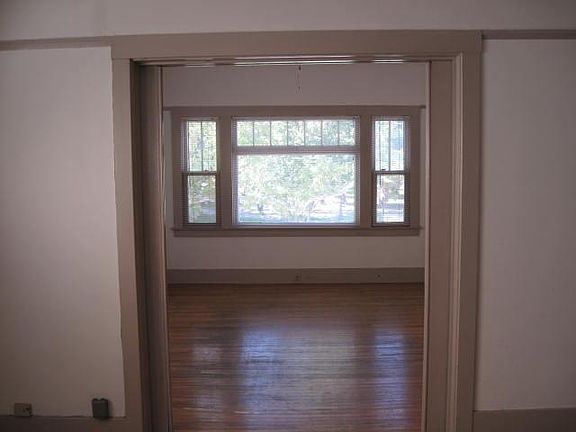3rd image of 1605 28th St APT D