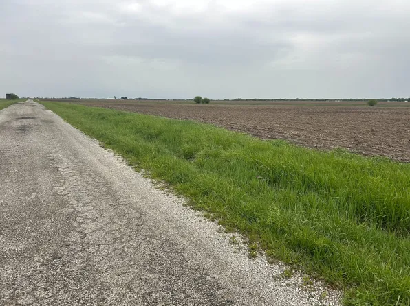 Ridgley Rd, Dalton City, IL 61925