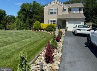 31 Orchard Crest Dr, Bridgeton, NJ 08302
