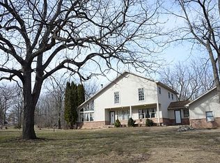 12470 Rattalee Lake Rd, Davisburg, MI 48350