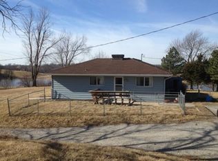 21702 Easton Rd, Easton, KS 66020